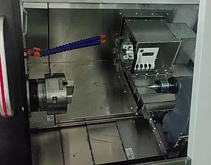 Turret CNC lathe interior